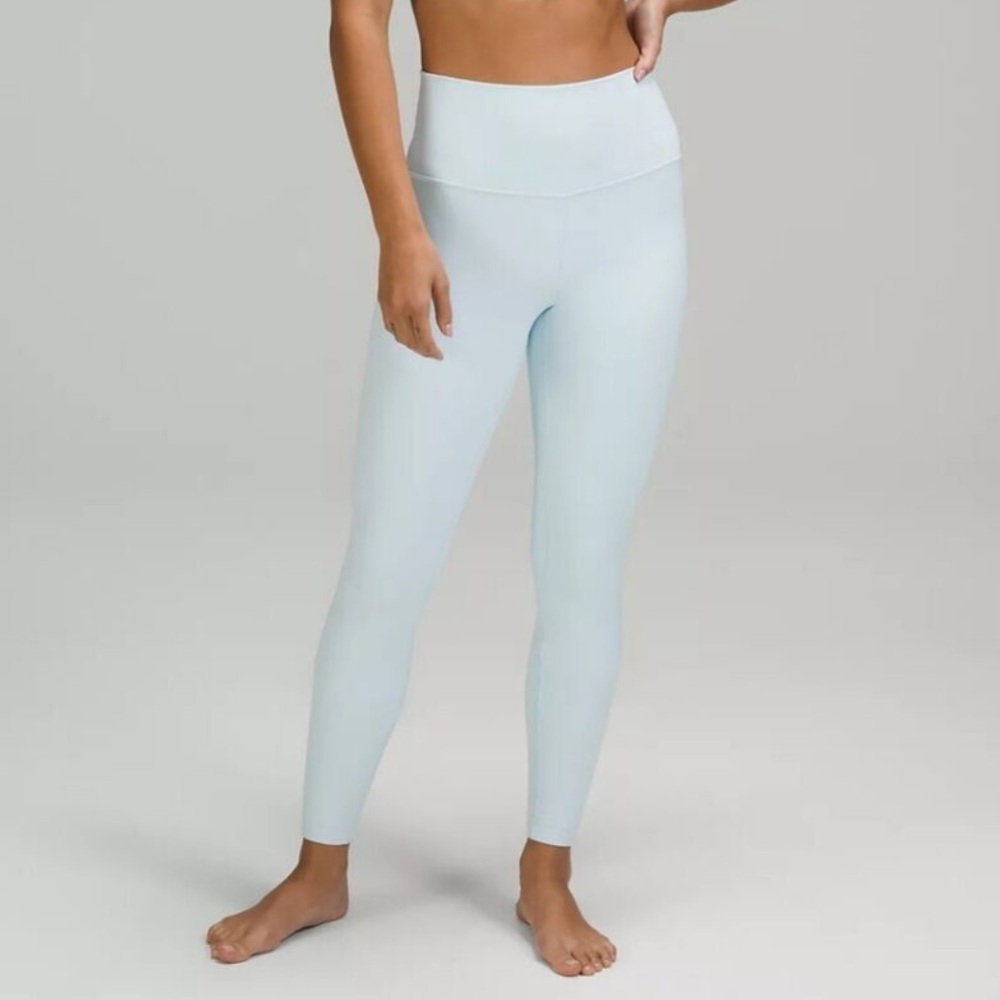 NWT Lululemon Align HR Leggings 25” in Powder Blue